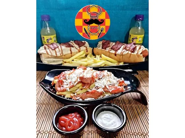 2 PERROS AMERICANOS+ SALCHIPAPA + 2 GASEOSAS 250ML